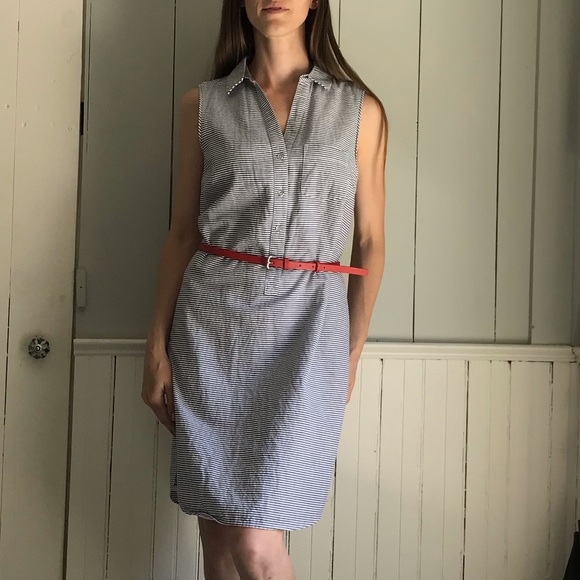 The Limited Dresses & Skirts - 💋H.P.✨The Limited Sleeveless Dress Sz S
